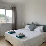 Regina Gardens - Spacious 2bed, 2bath, Sea Views, Pool, Terrace * Πάφος