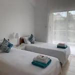 Regina Gardens - Spacious 2bed, 2bath, Sea Views, Pool, Terrace * Пафос