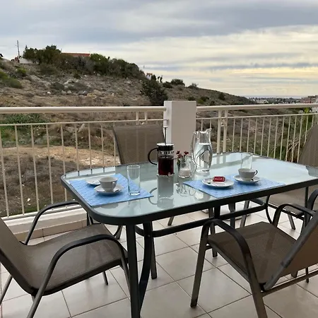 アパート Regina Gardens - Spacious 2bed, 2bath, Sea Views, Pool, Terrace *