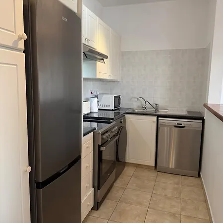 Regina Gardens - Spacious 2bed, 2bath, Sea Views, Pool, Terrace * パ フォス