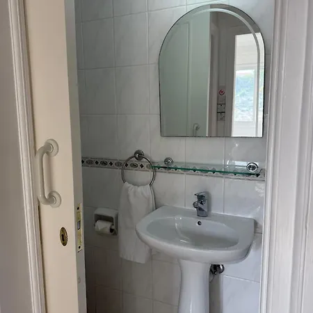 Regina Gardens - Spacious 2bed, 2bath, Sea Views, Pool, Terrace Apartment *