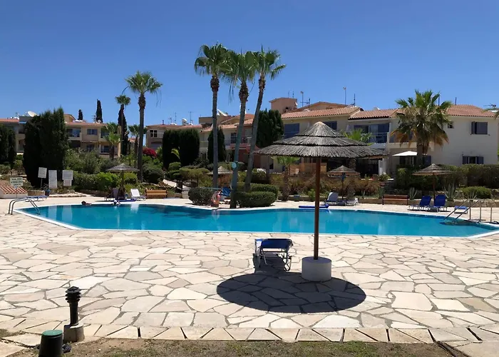 Regina Gardens - Spacious 2bed, 2bath, Sea Views, Pool, Terrace Lägenhet Paphos